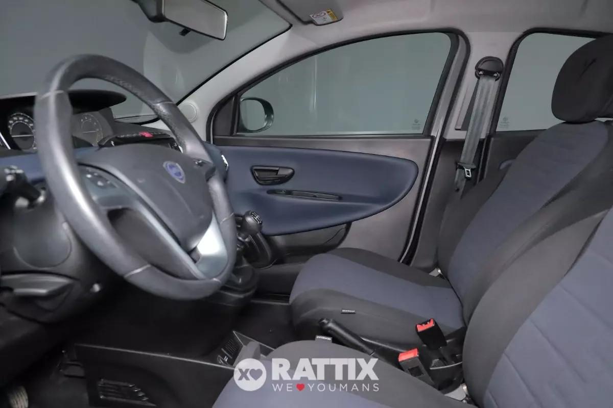 Lancia Ypsilon 1.0 Firefly Hybrid 70CV Platino