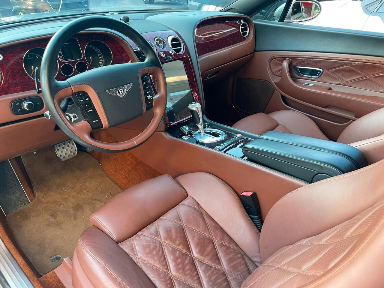 BENTLEY CONTINENTAL GT 6.0 560cv