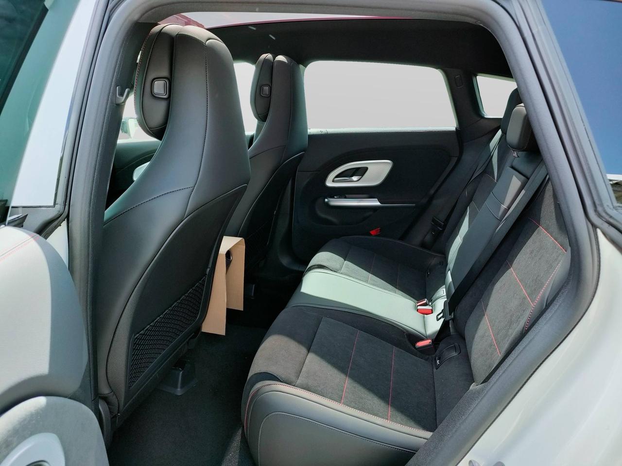 Mercedes-Benz CLA 200 Shooting Brake