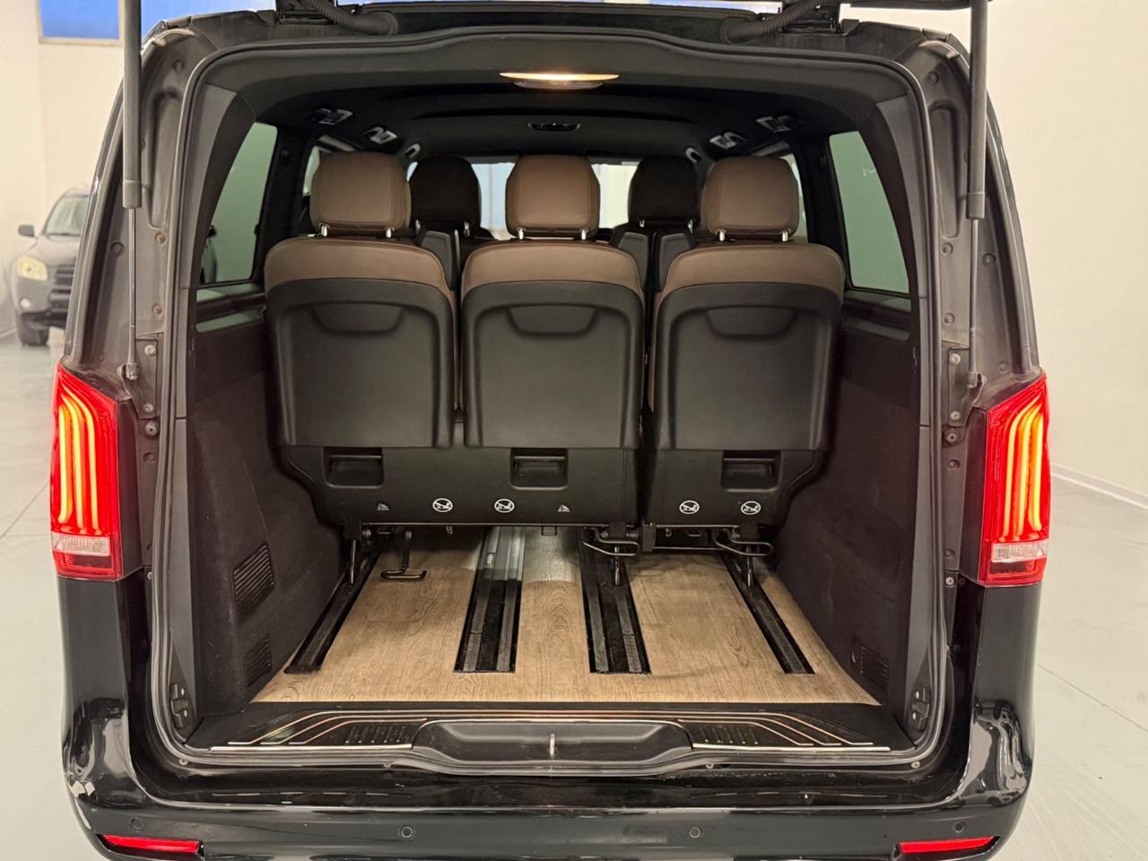 Mercedes-benz V 220 d Automatic Executive Extralong