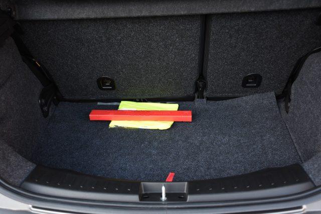 LANCIA Ypsilon 1.0 FireFly 5 p. S&S Hybrid ORO **5 POSTI**