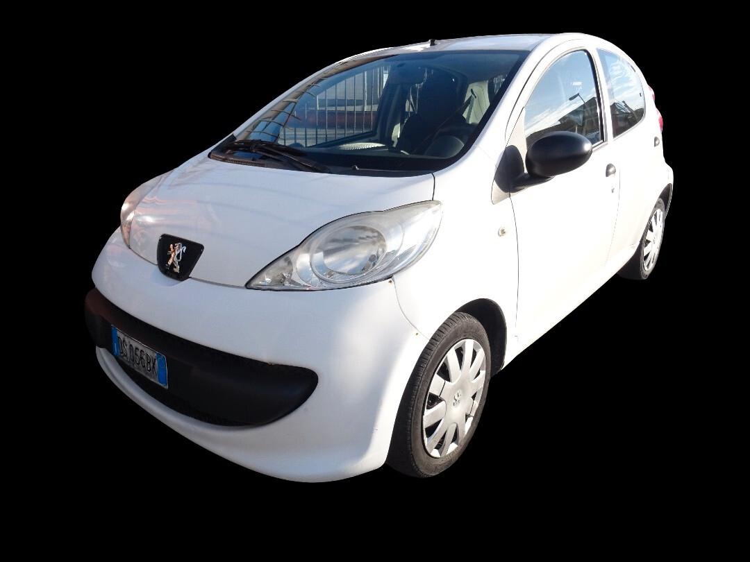 Peugeot 107 1.0 68CV 5p. Plaisir