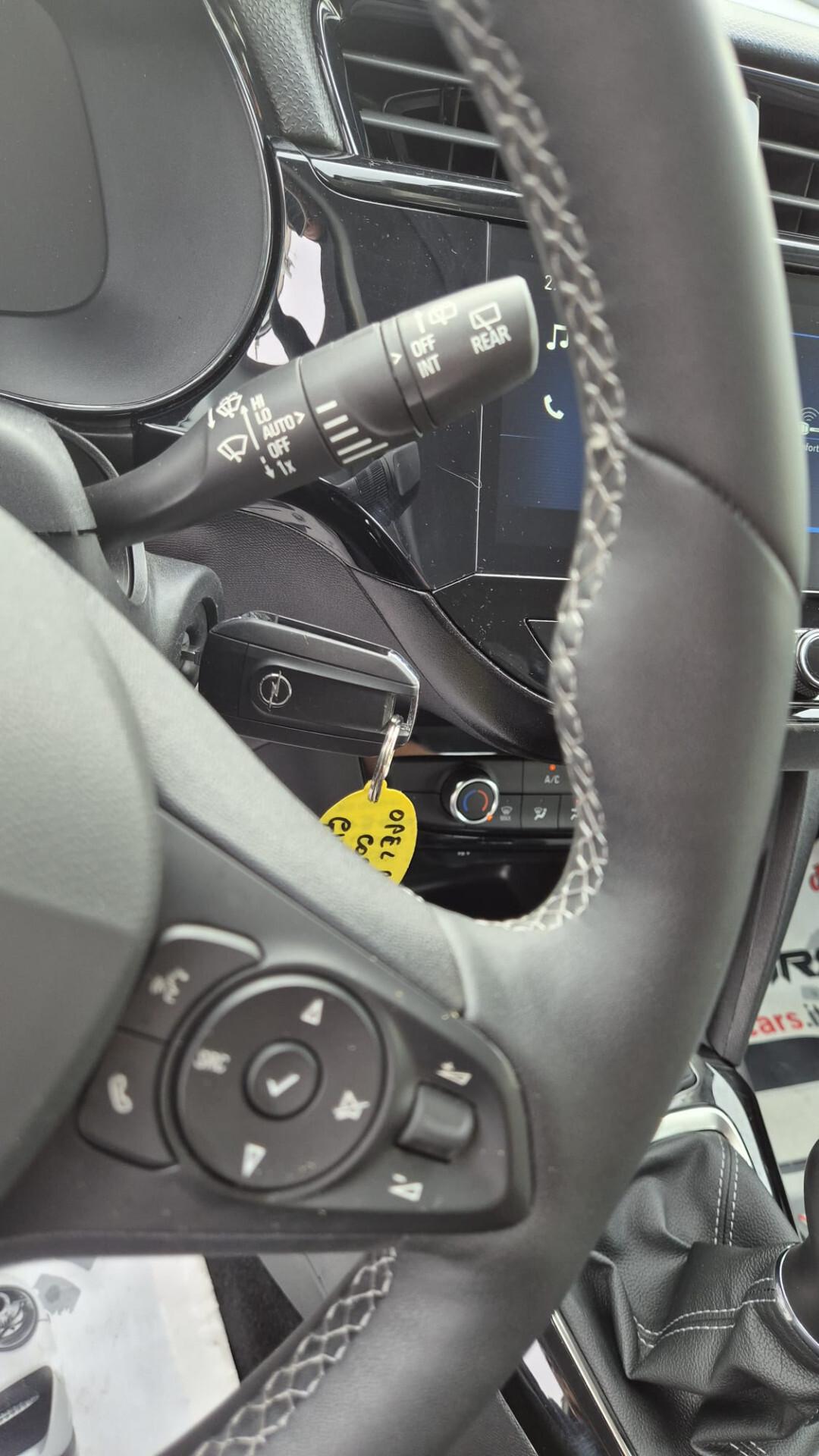 Opel Corsa 1.2 Edition