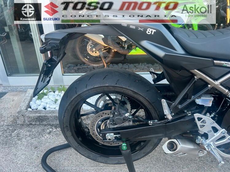 Suzuki GSX-8S GSX 8T
