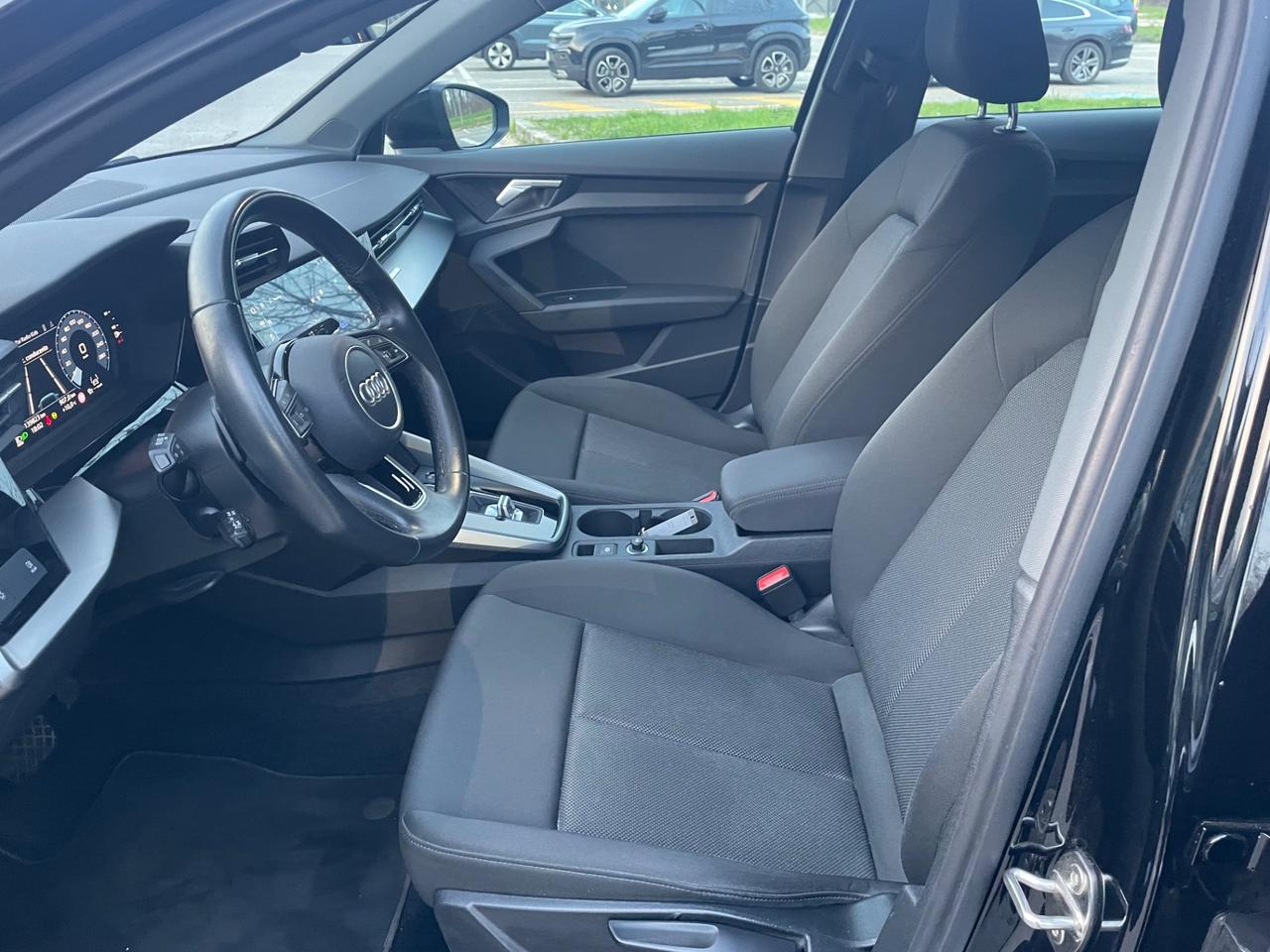 Audi A3 SPB 30 TDI *Automatik*Navi*Naopatentati*