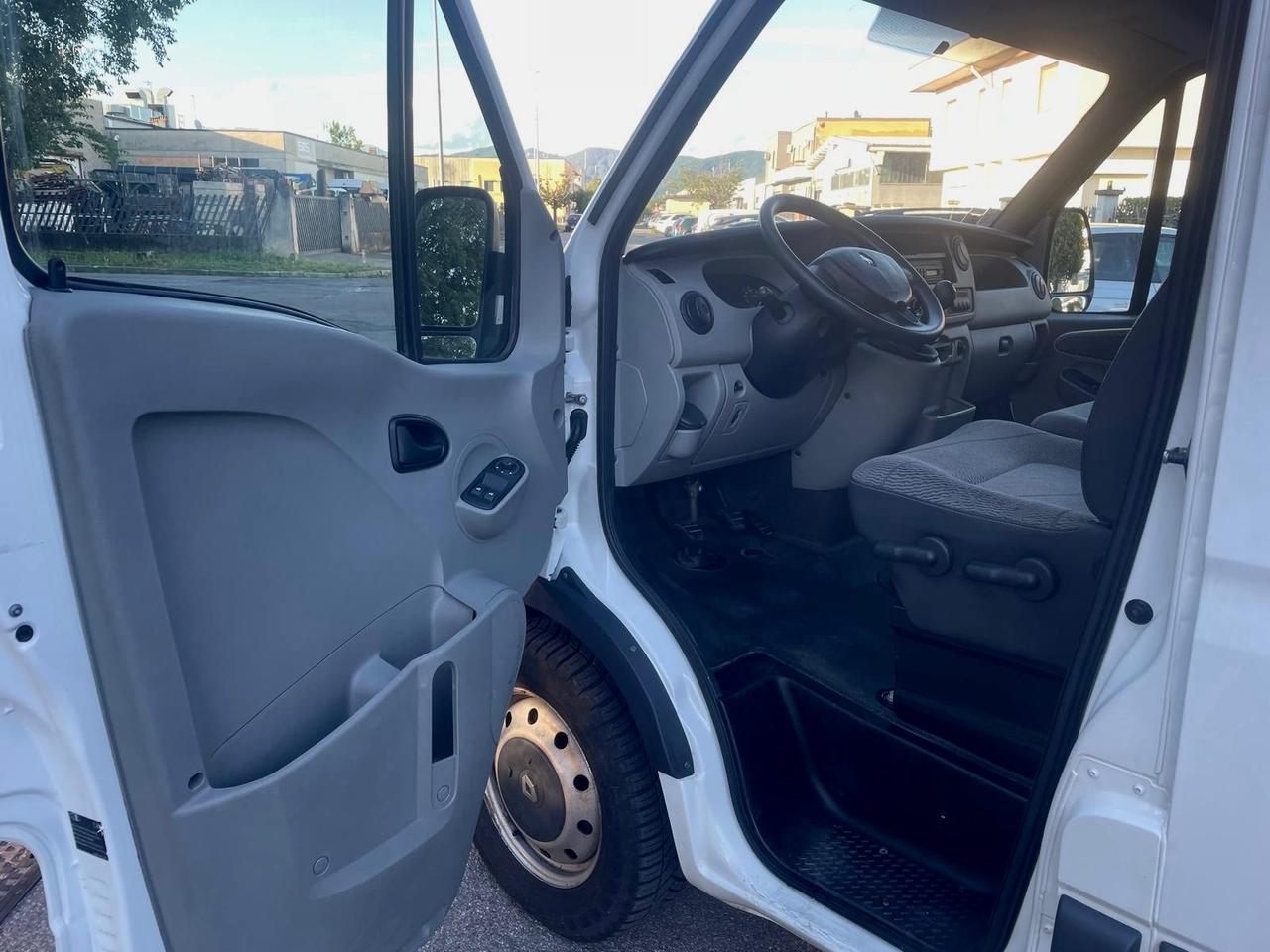 Renault Master T33 2.3 dCi/125