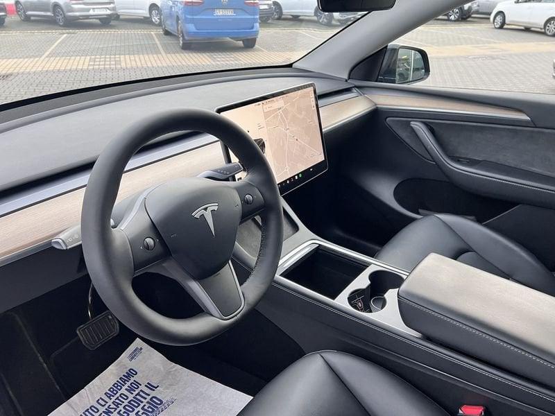 Tesla Model Y Model Y Long Range AWD dual motors