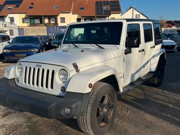 Jeep Wrangler 2.8 CRD DPF Sahara Auto
