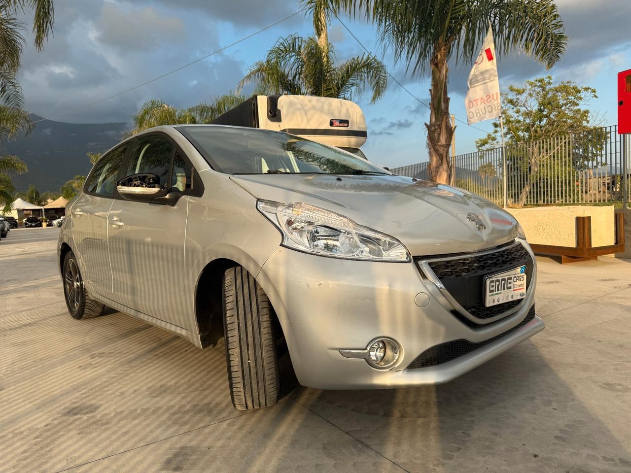 PEUGEOT 208 ANNO 2015 1.4 BENZ/GPL CASA MADRE 95CV