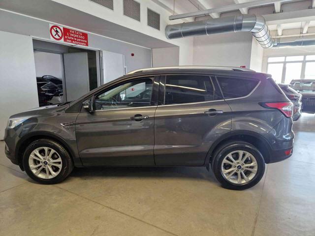 FORD Kuga 1.5 TDCI 120 CV S&S 2WD Powershift Edition