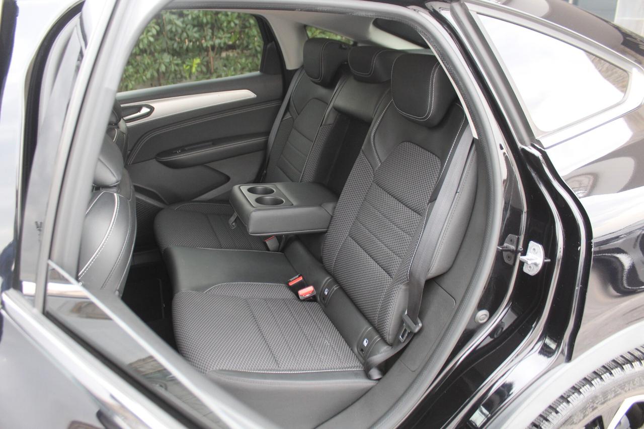 Renault Arkana Full Hybrid E-Tech 145 CV Techno