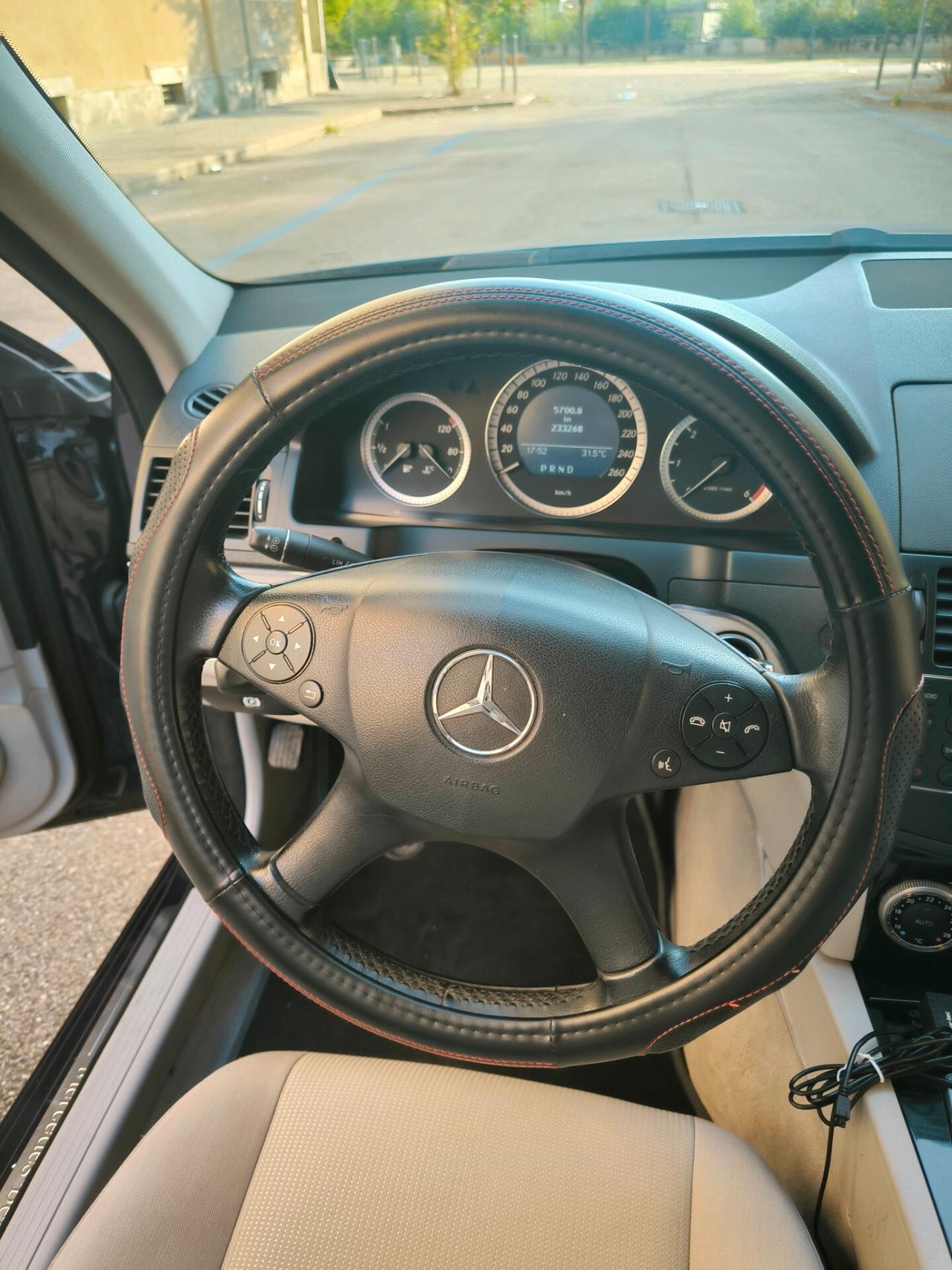 Mercedes-benz C 220 CDI Avantgarde AMG CAMBIO AUTOMATICO