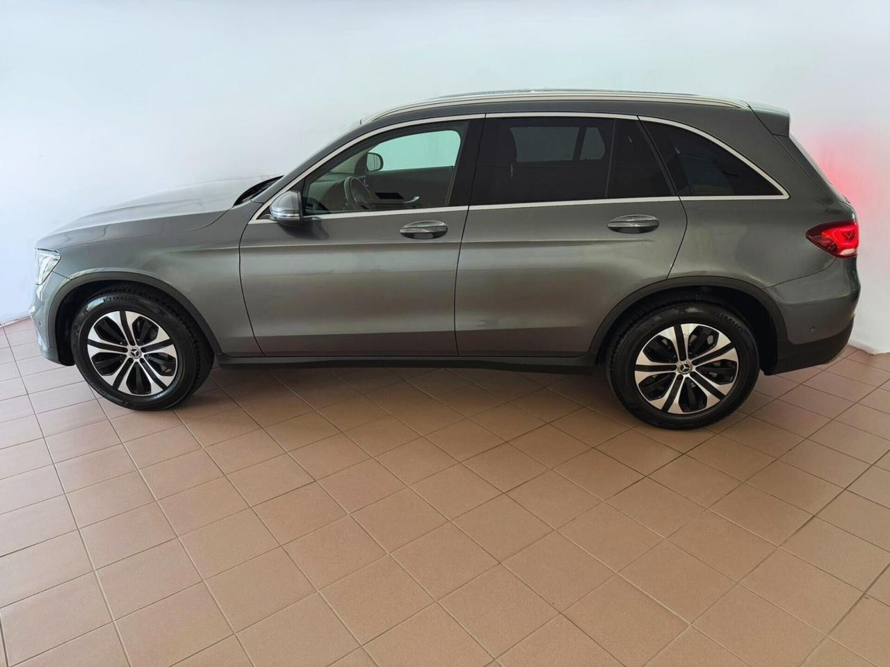 MERCEDES-BENZ SUV 200 D 4MATIC BUSINESS EXTRA AUT.