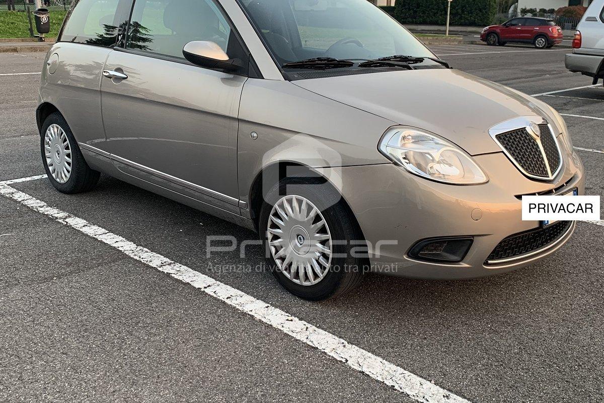 LANCIA Ypsilon 1.2 Oro Plus