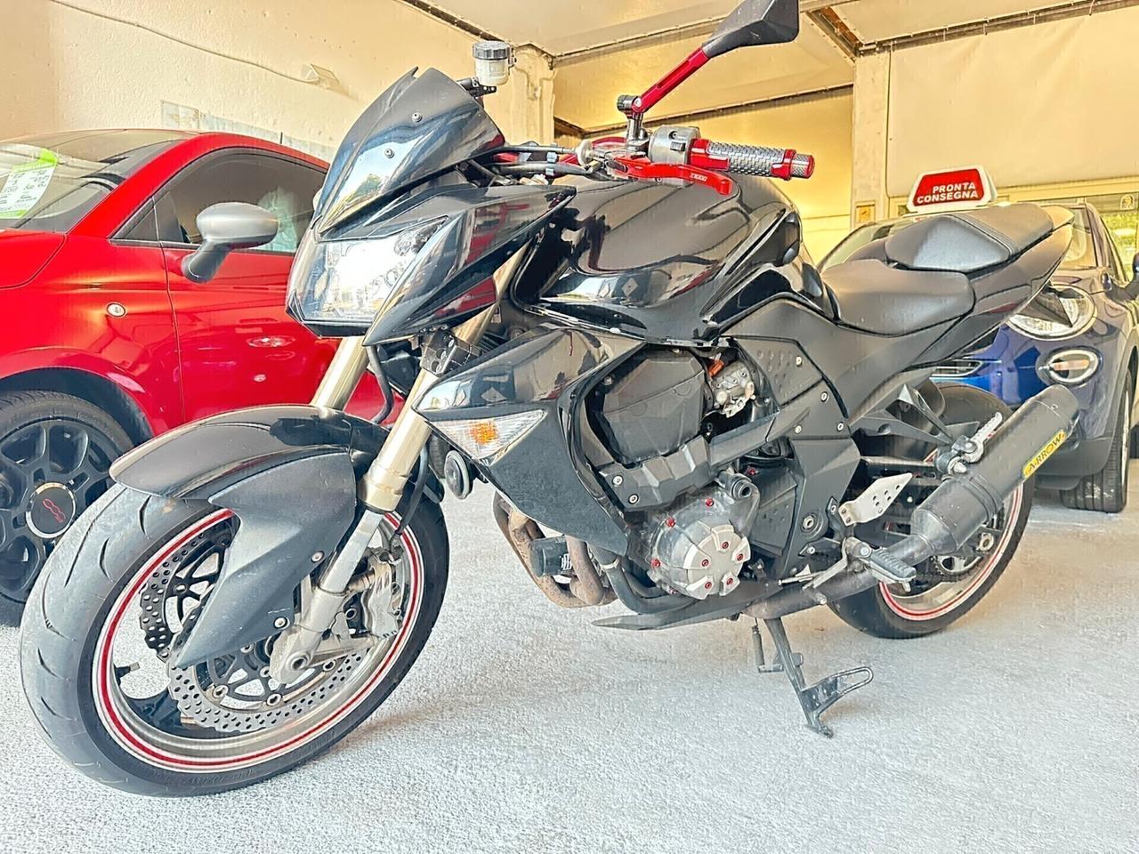 Kawasaki Z 1000 nera