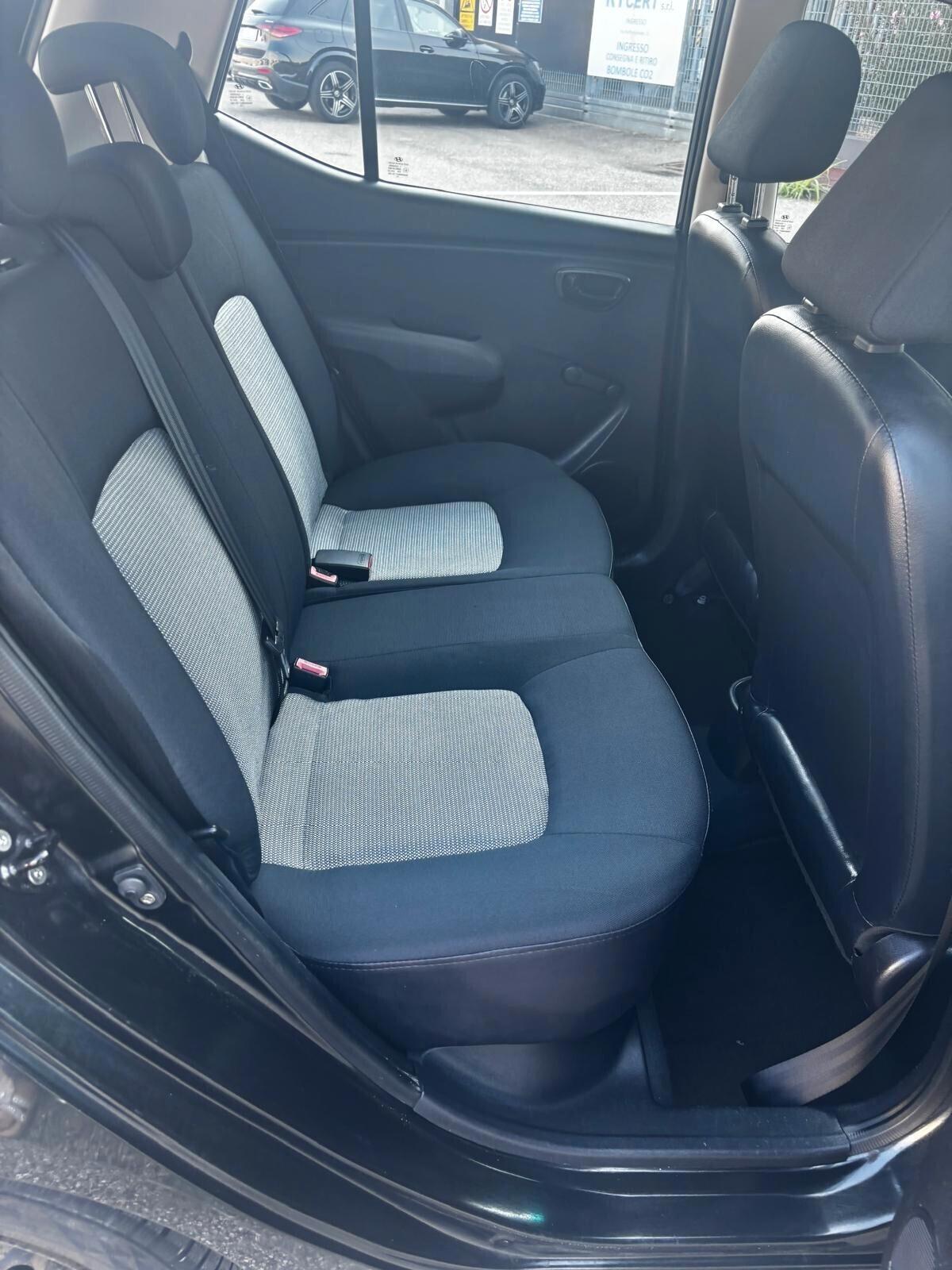 Hyundai i10 1.1 12V Active unico proprietario adatta ai neopatentati