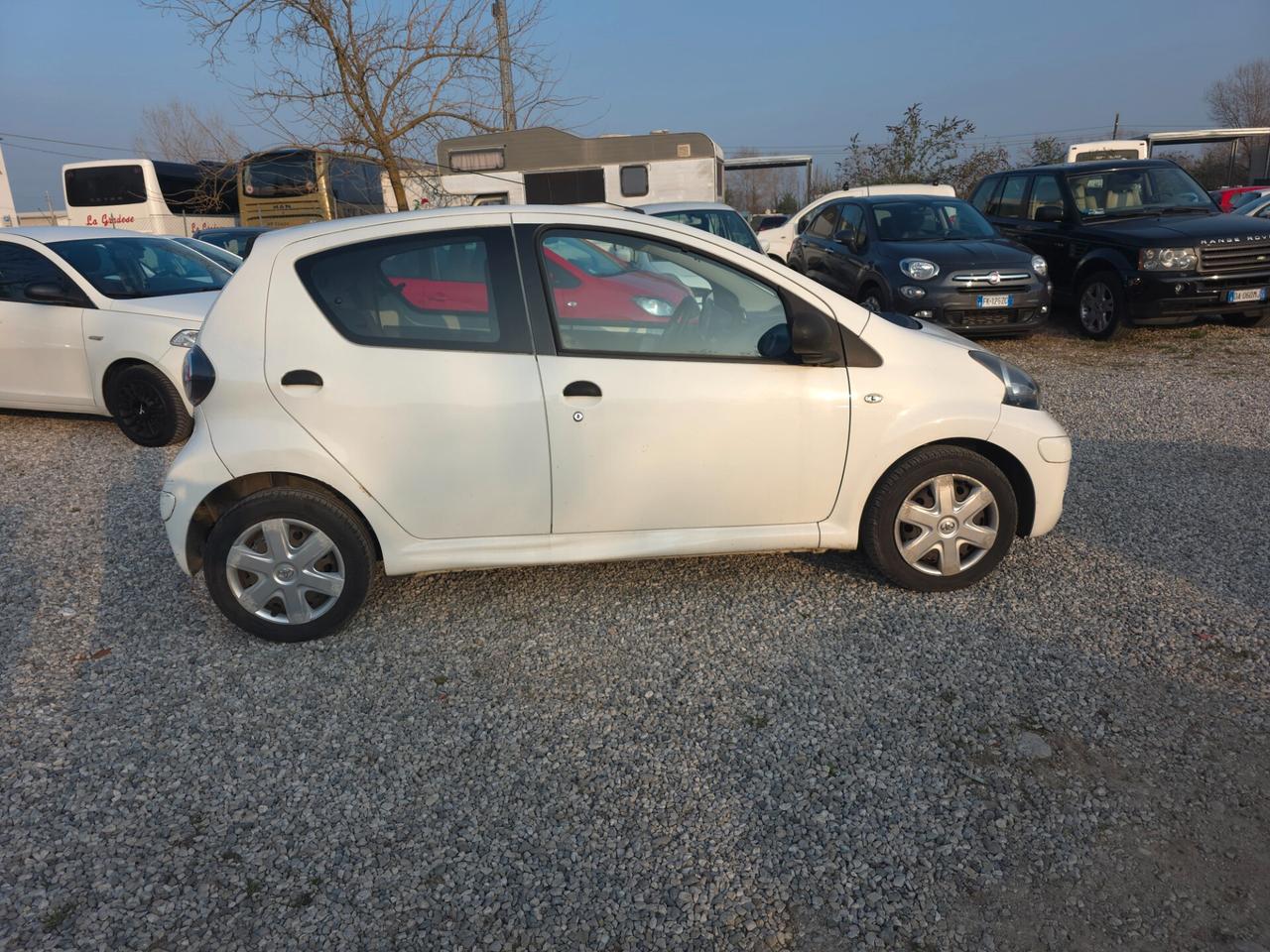 Toyota Aygo 1.0 12V VVT-i 5 porte Sol Connect