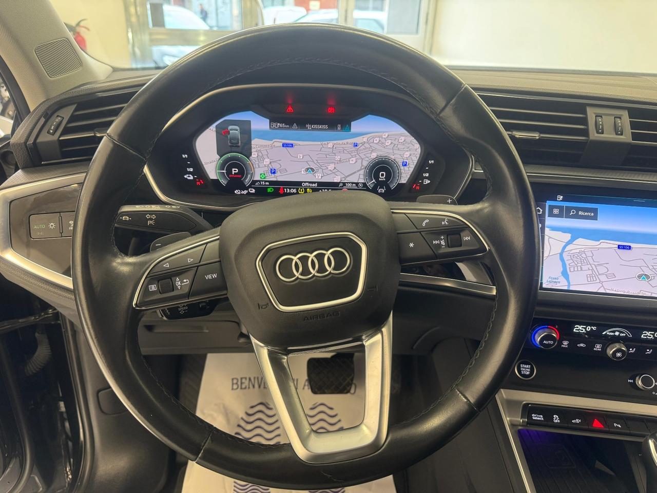 Audi Q3 SPB 45 TFSI e S tronic Business Plus