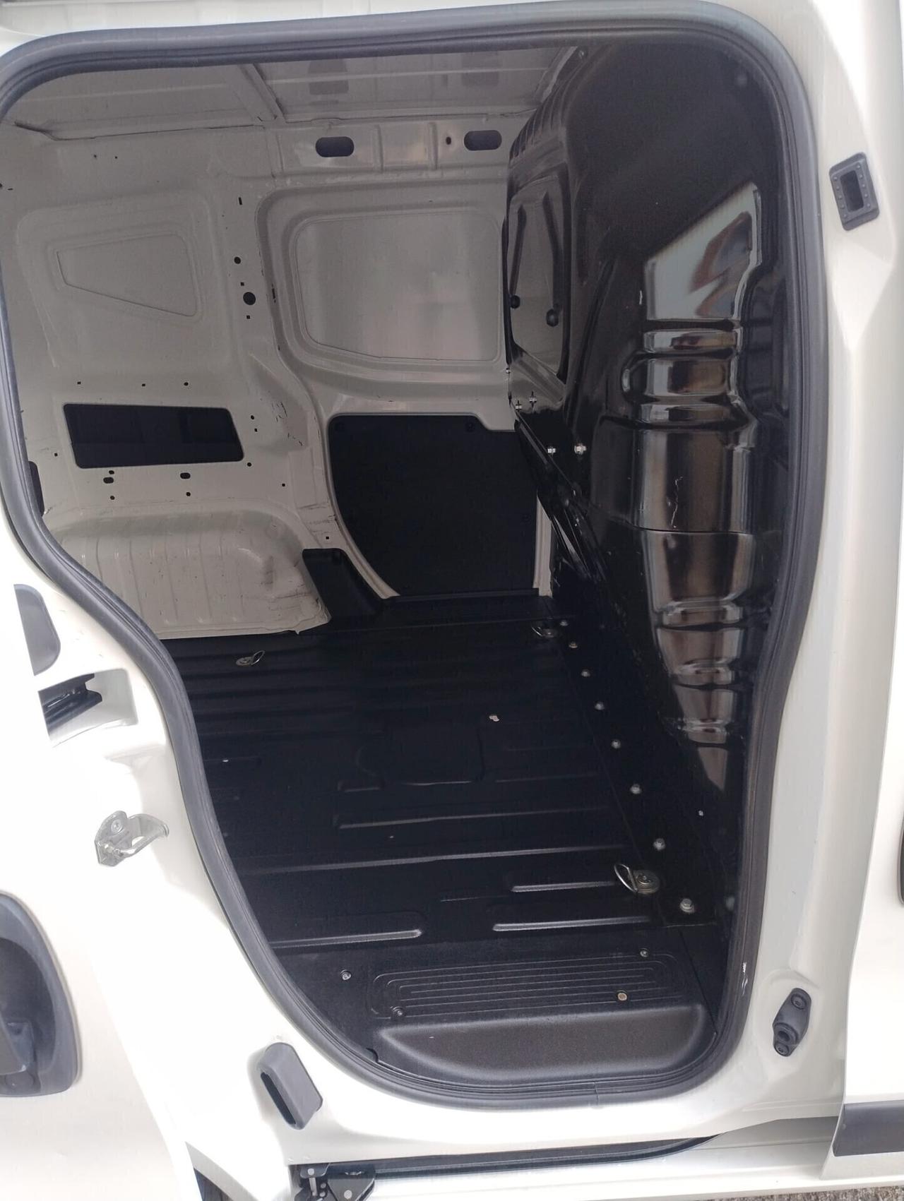 Fiat Fiorino 1.3 Mjet SX 95Cv - 2020