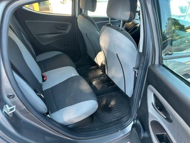 Lancia Ypsilon 0.9 TwinAir 85 CV 5 p Metano Ecochic Gold,Uniprop!!