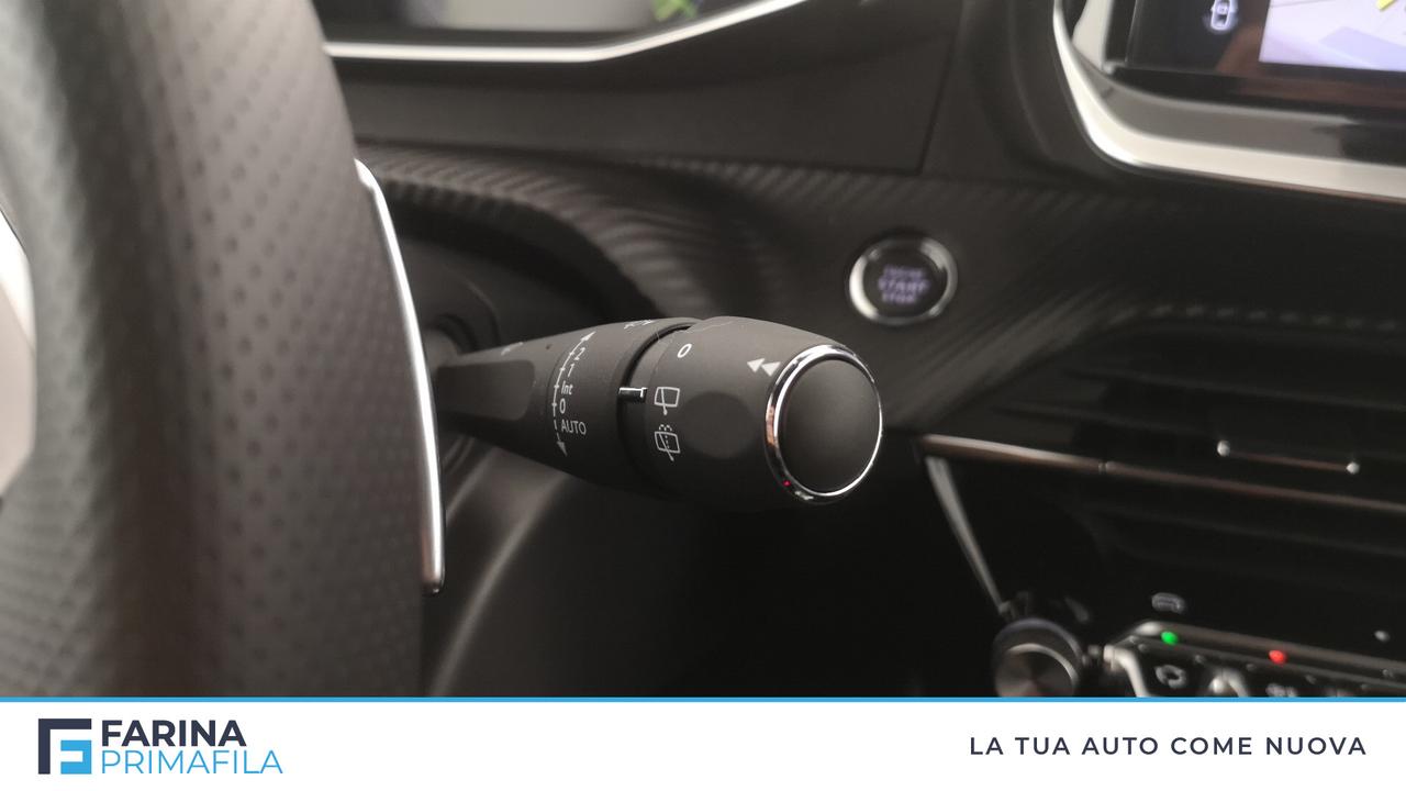 PEUGEOT 2008 1.2 hybrid GT 136cv e-dcs6