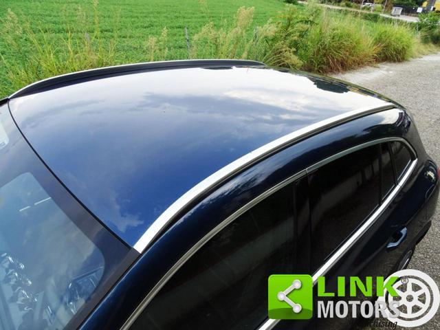 MERCEDES-BENZ GLA 200 d Automatic Premium pacchetto AMG ESTERNO