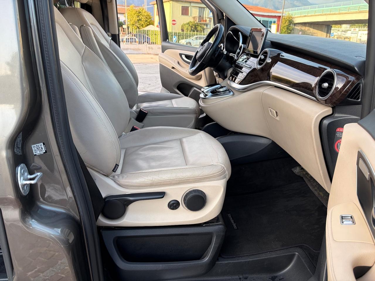 Mercedes-benz V 220 d Premium Long