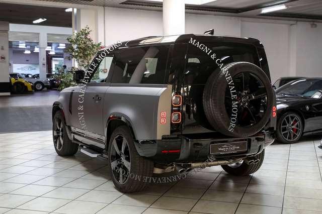 Land Rover Defender 90|V8|22''|MERIDIAN|TETTO|PEDANE|FULL BLACK PACK