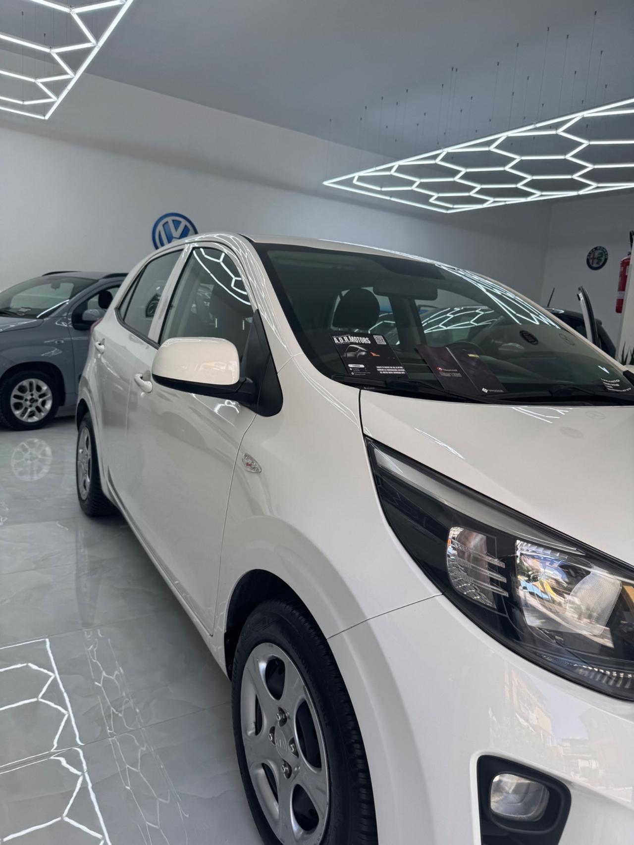 Kia Picanto 1.0 12V 5 porte Cool