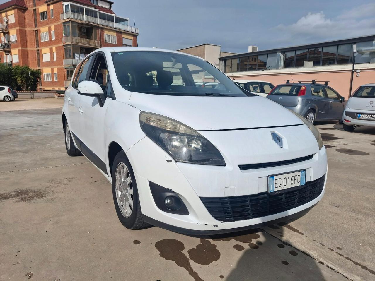 Renault Scenic 1.5 dCi 7 posti MOTORE RIFATTO