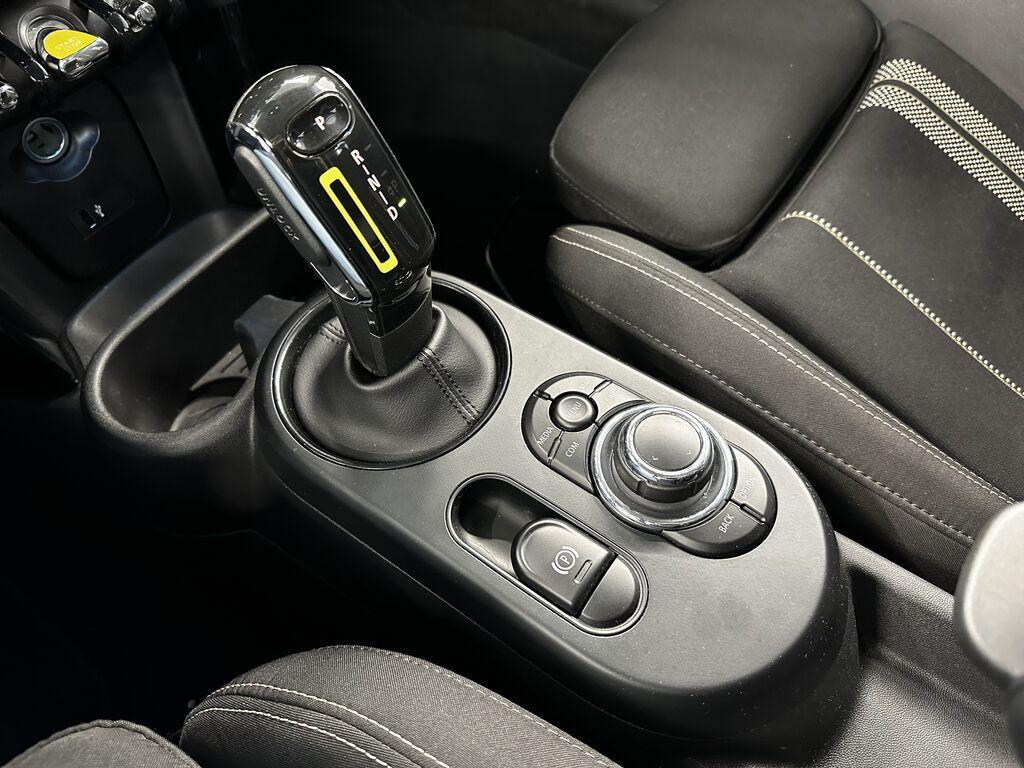 Mini Cooper SE 3p Classic auto