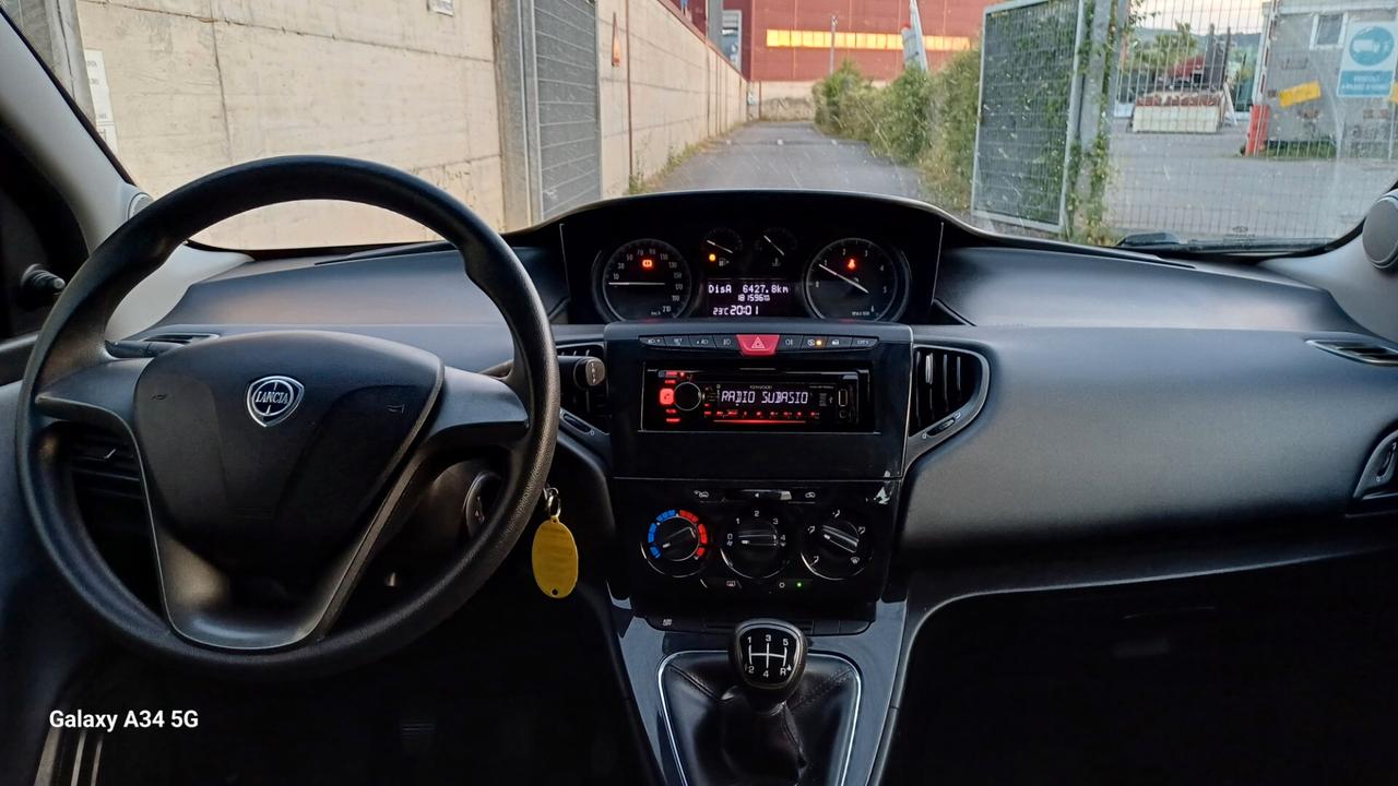 Lancia Ypsilon 1.3 MJT 95 CV 5 porte S&S Gold