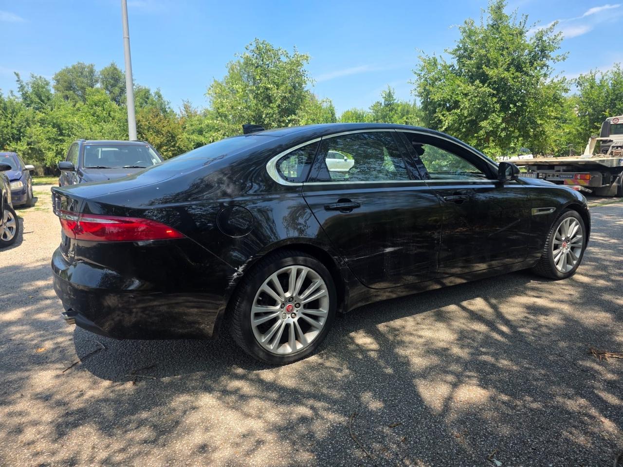 Jaguar XF 2.0 D 240 CV AWD aut. Portfolio