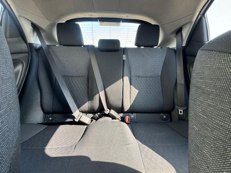 Toyota Yaris Hybrid Active MY22