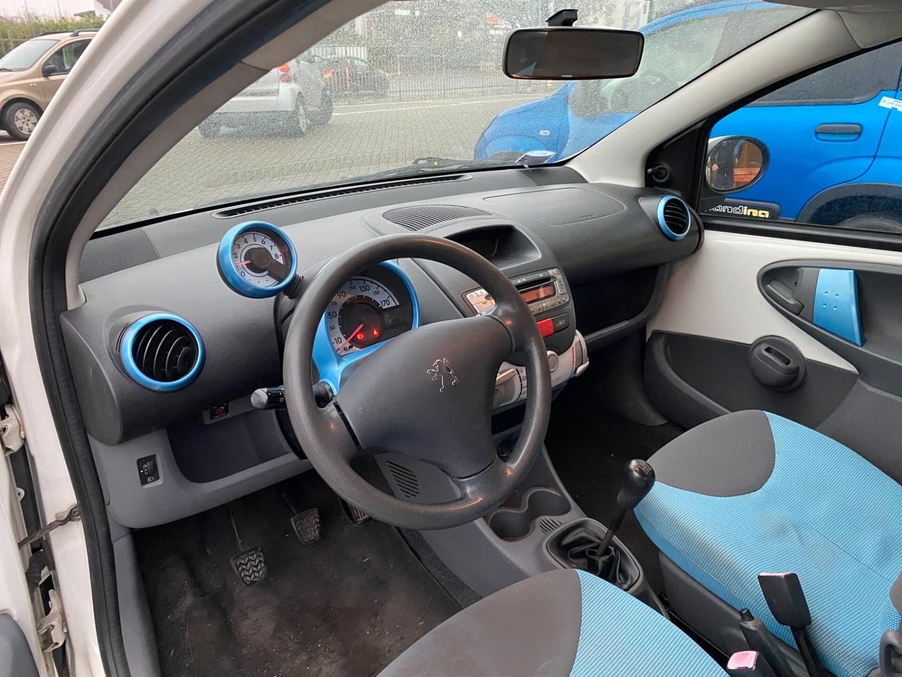 Peugeot 107 1.0 68CV 5p. Sweet Years