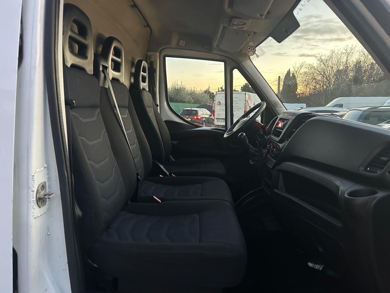 Iveco Daily 35S12 2.3 Diesel Passo Lungo