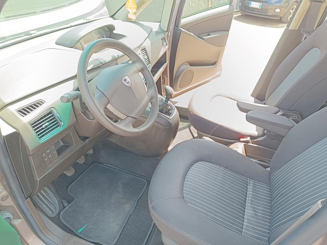 Lancia MUSA 1.4 16V EURO 5 S&S Oro Plus