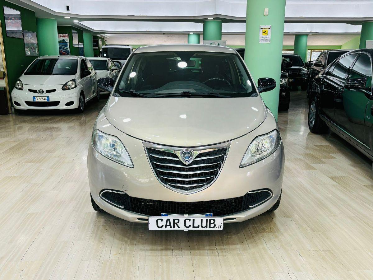 Lancia Ypsilon 0.9 T.Air 85 CV 5 p Metano Ecochic My'14