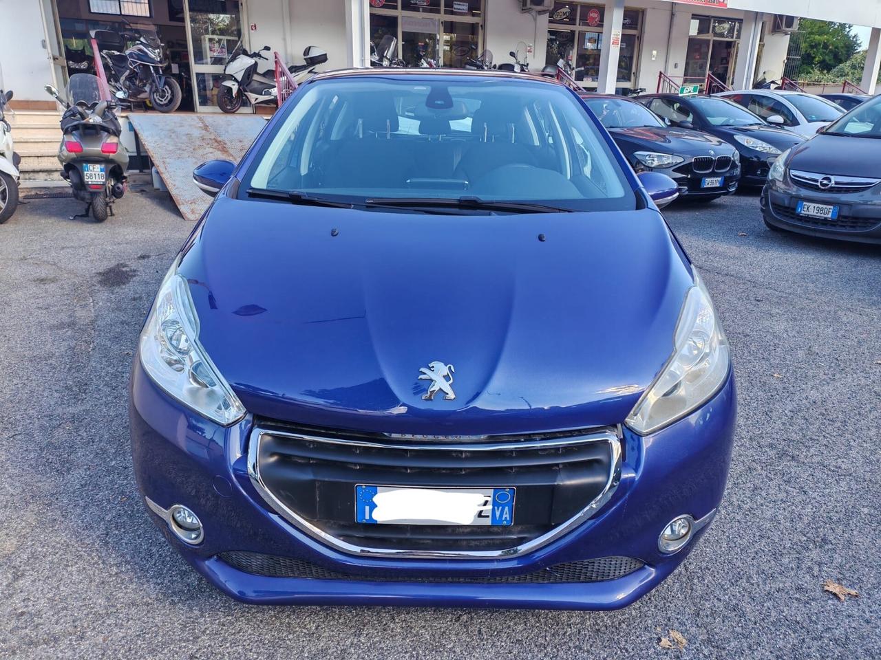 Peugeot 208 1.2 benzina