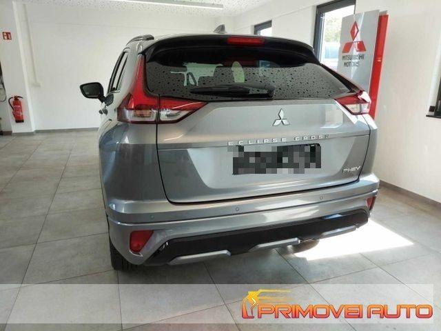 MITSUBISHI Eclipse Cross 2.4 Plug-in Hybrid 4WD Top