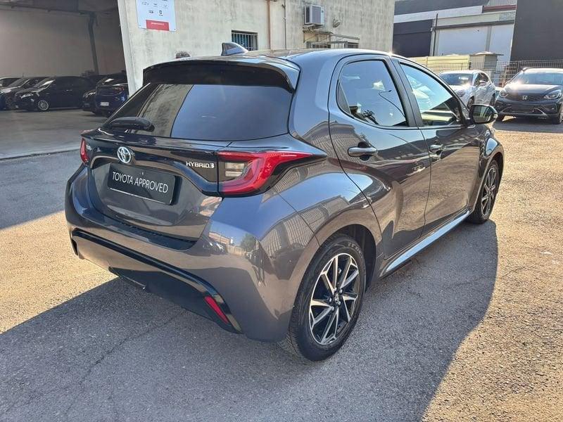 Toyota Yaris Hybrid Lounge MY22