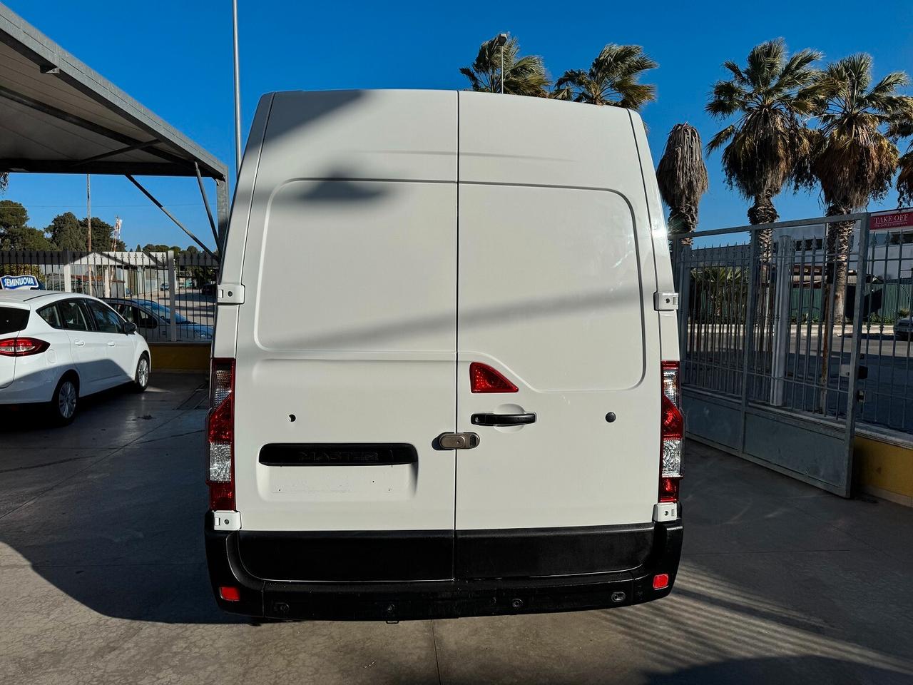 Master 2.3 dCi 135CV TAGLIANDATO GOMMATO BELLO