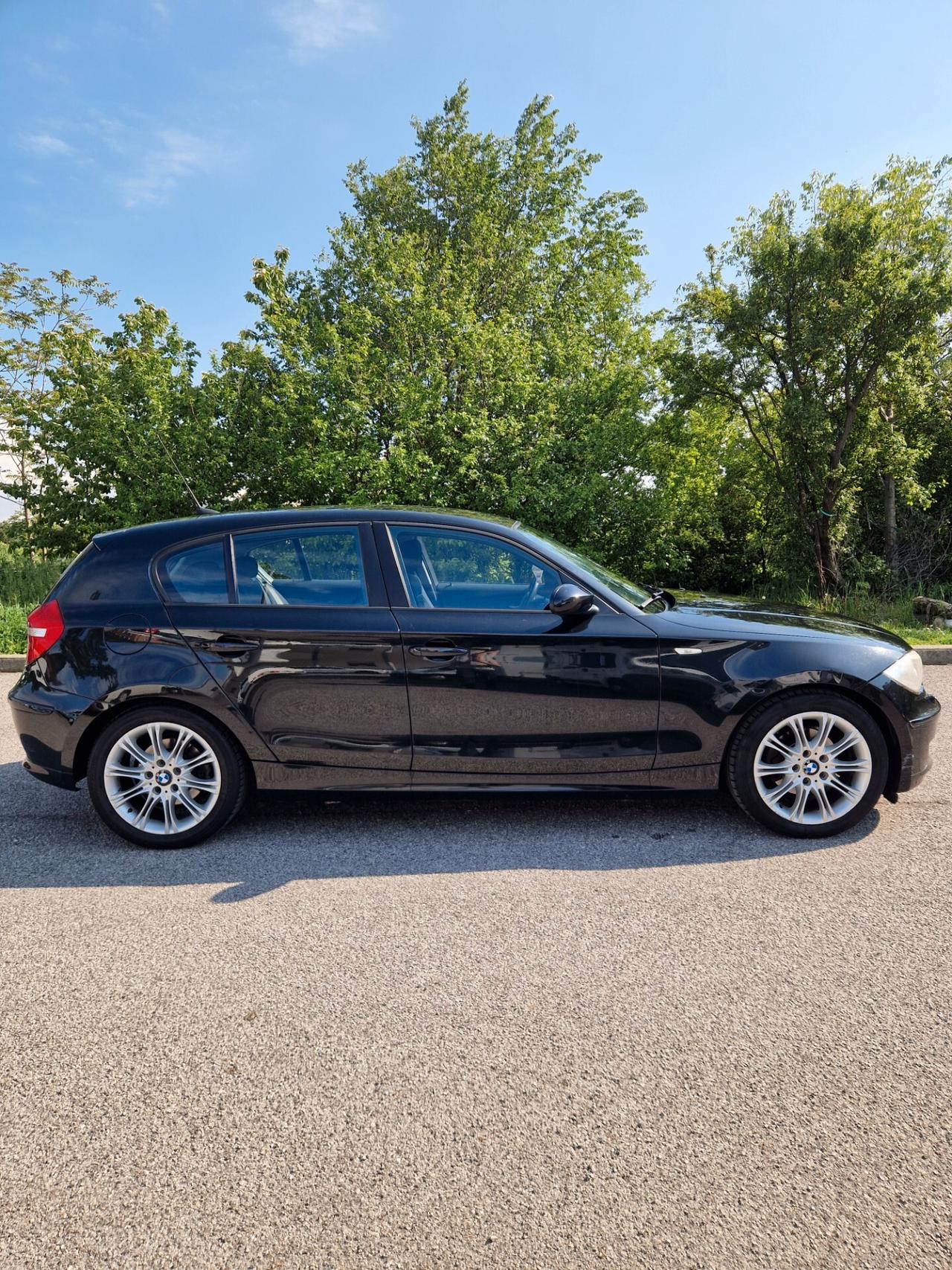 Bmw 118i 5 porte Futura 143CV - 2008