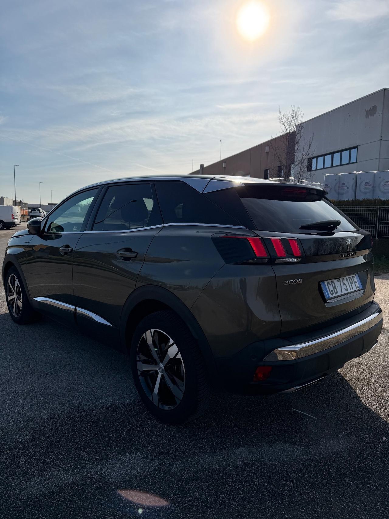 Peugeot 3008 BlueHDi 130 S&S EAT8 GT Line