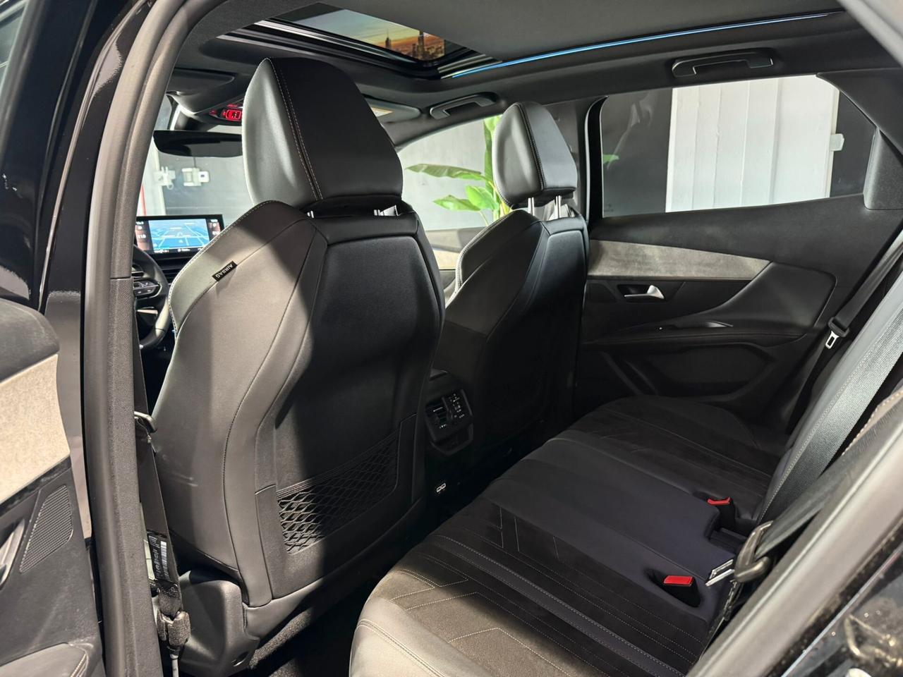 Peugeot 3008 BlueHDi 130 S&S EAT8 GT + Night Pack