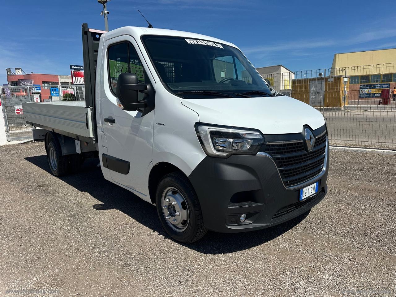 MasterT35 2.3dCi145 CASSONE FISSO SCATTOLINI