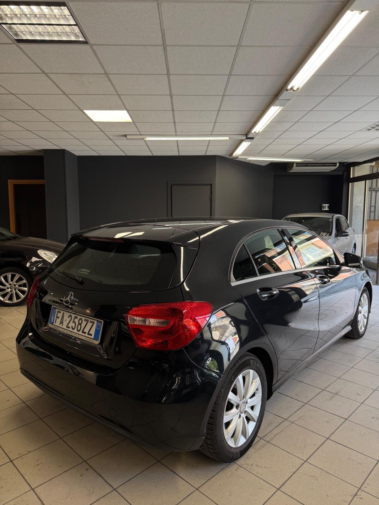Mercedes-benz A 180 CDI Dark Night Edition