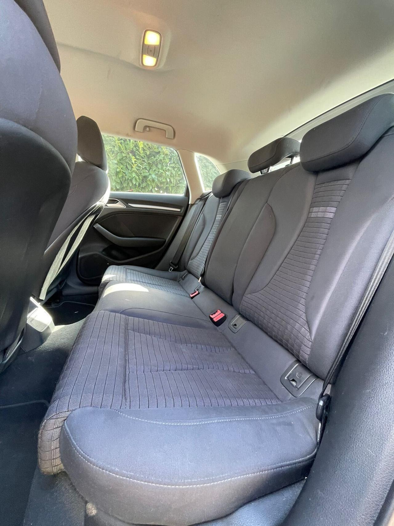 Audi A3 1.6 TDI S tronic Ambition