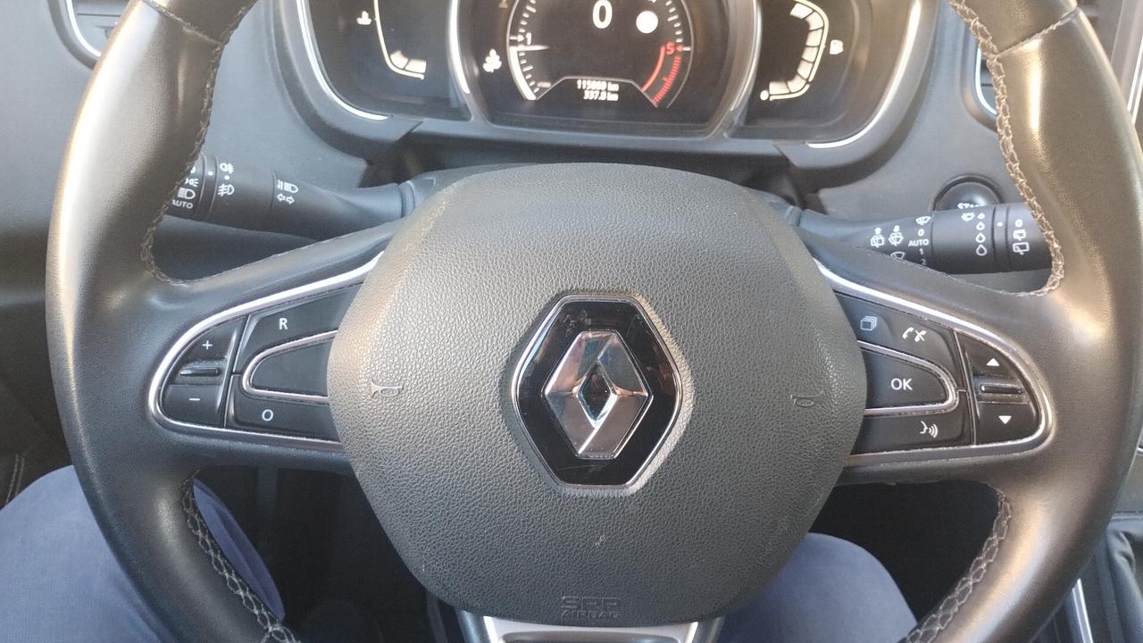 Renault Scenic Scénic Blue dCi 120 CV Sport Edition2
