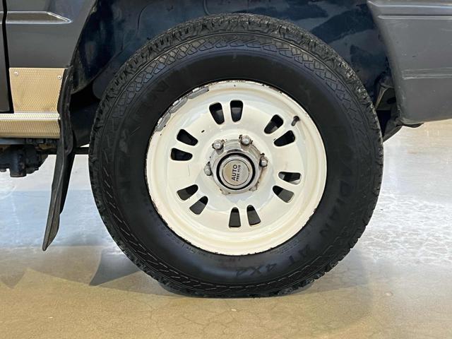 MITSUBISHI L200 2.5 TD 4WD Club Cab Pick-up